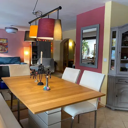 Marbacher Hoehe Apartmán *